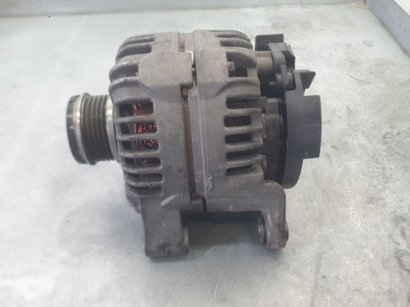 Recambio de alternador para opel meriva b monospace (s10) 1.4 (75) referencia OEM IAM 13284408  