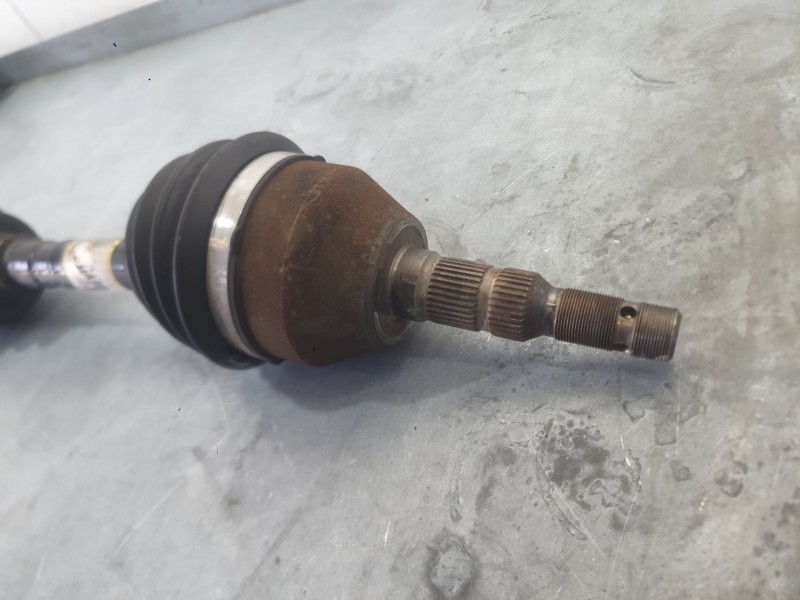Recambio de transmision delantera izquierda para opel meriva b monospace (s10) 1.4 (75) referencia OEM IAM 13248624  
