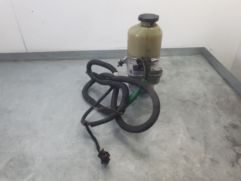 Recambio de bomba direccion electrica para opel meriva b monospace (s10) 1.4 (75) referencia OEM IAM   