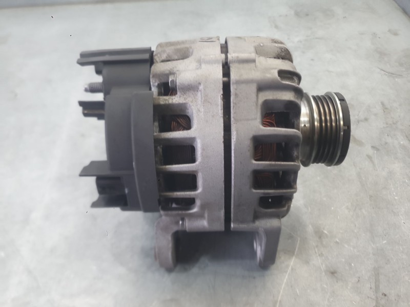 Recambio de alternador para nissan micra v (k14) 1.0 referencia OEM IAM 2310000Q5C  