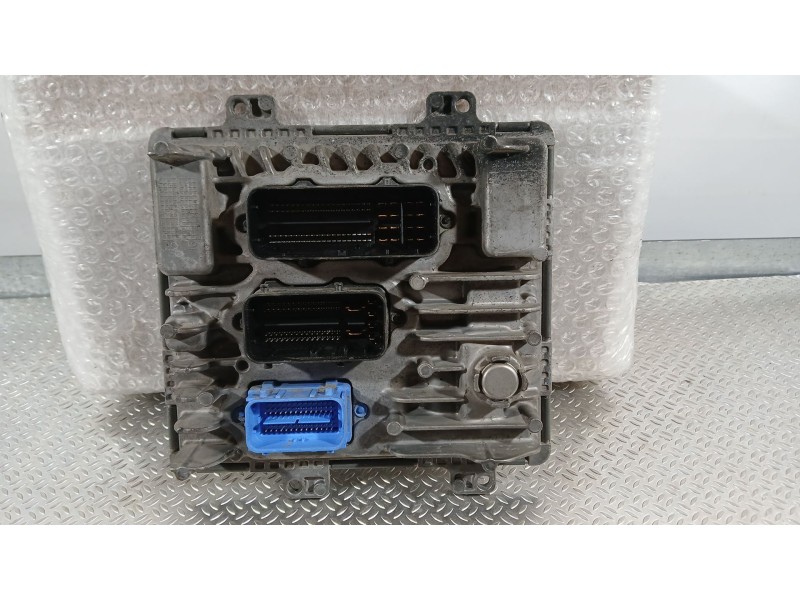 Recambio de centralita motor uce para opel astra k sports tourer (b16) 1.6 cdti (35) referencia OEM IAM   