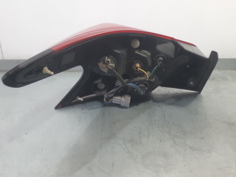 Recambio de piloto trasero derecho para nissan micra v (k14) 1.0 referencia OEM IAM 265505FA0A  