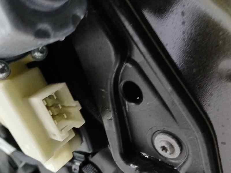 Recambio de elevalunas delantero izquierdo para mercedes-benz clase c (w205) lim. c 220 bluetec referencia OEM IAM A2057220170  