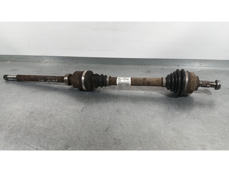 Recambio de transmision delantera derecha para peugeot 5008 (0u_, 0e_) 1.6 hdi referencia OEM IAM 3273QK  