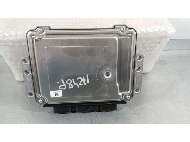 Recambio de centralita motor uce para peugeot 5008 (0u_, 0e_) 1.6 hdi referencia OEM IAM   