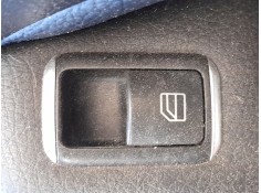 Recambio de mando elevalunas trasero derecho para mercedes-benz cla coupé (c117) cla 220 cdi / d (117.303) referencia OEM IAM A2
