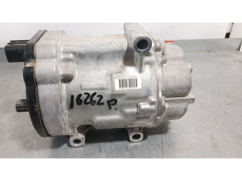 Recambio de compresor aire acondicionado para toyota corolla (e21) hybrid active referencia OEM IAM 8837047092  