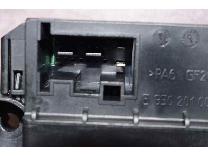 Recambio de motor elevalunas trasero izquierdo para volkswagen polo (6r1) advance referencia OEM IAM 6R0959811G 7 PINS 