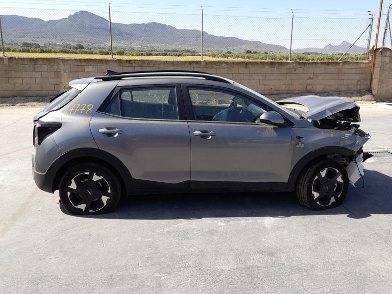 kia stonic (yb) del año 2026