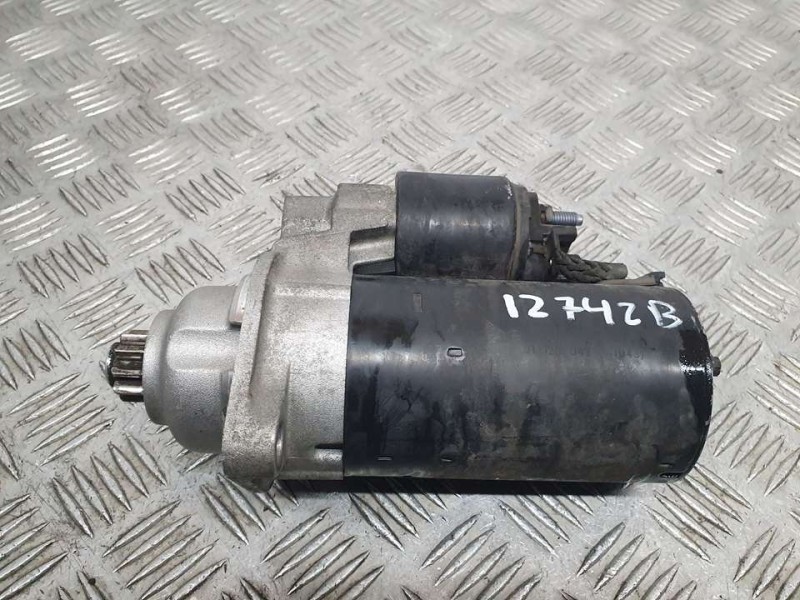 Recambio de motor arranque para volkswagen polo (9n1) trendline referencia OEM IAM 02A911024D 0001125042 BOSCH
