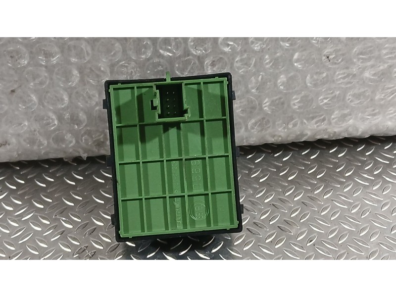 Recambio de mando elevalunas delantero izquierdo para peugeot boxer autobús 2.0 bluehdi 130 referencia OEM IAM 1608705780  