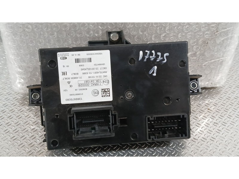 Recambio de caja reles / fusibles para peugeot boxer autobús 2.0 bluehdi 130 referencia OEM IAM 1617130280  