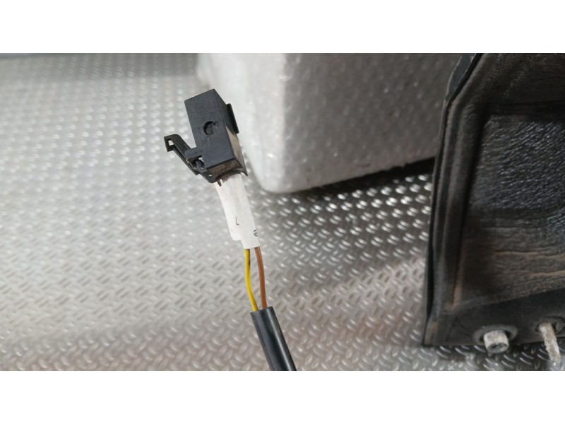 Recambio de retrovisor derecho para peugeot boxer autobús 2.0 bluehdi 130 referencia OEM IAM 1685327380  