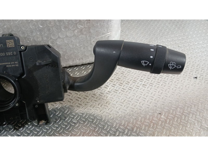 Recambio de mando luces y limpia para peugeot boxer autobús 2.0 bluehdi 130 referencia OEM IAM 1610566780  