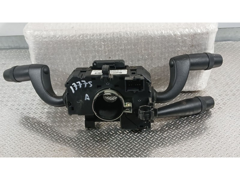 Recambio de mando luces y limpia para peugeot boxer autobús 2.0 bluehdi 130 referencia OEM IAM 1610566780  