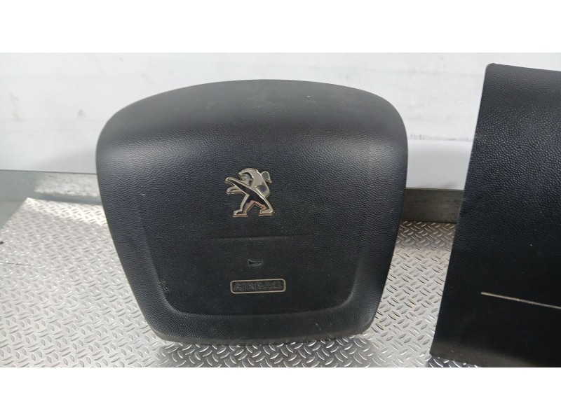 Recambio de kit airbag para peugeot boxer autobús 2.0 bluehdi 130 referencia OEM IAM 1659791880  1659791880 CONDUCTOR 1693123180