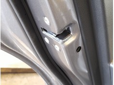 CERRADURA PUERTA TRASERA IZQUIERDA 