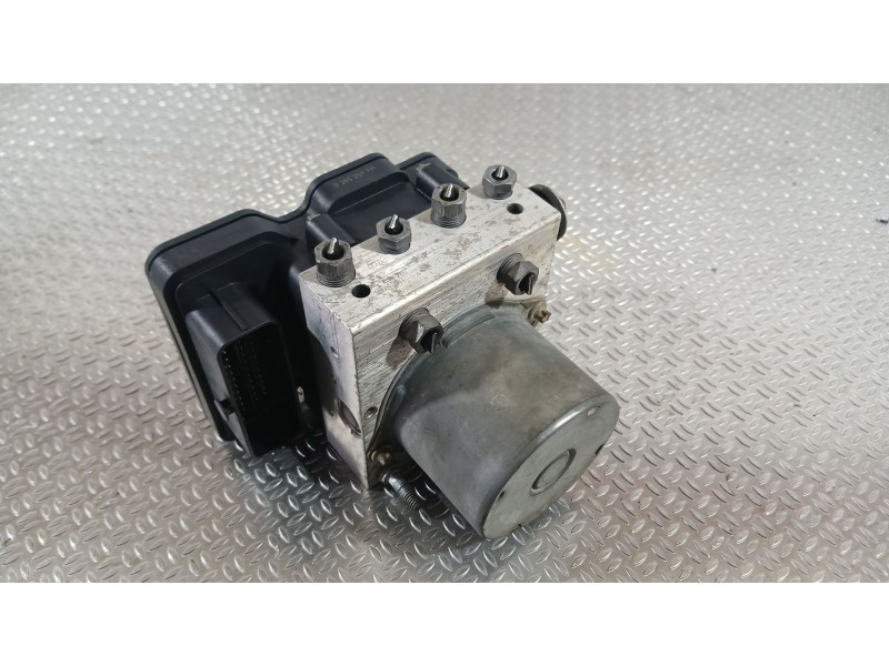 Recambio de abs para peugeot boxer autobús 2.0 bluehdi 130 referencia OEM IAM 1669575780  