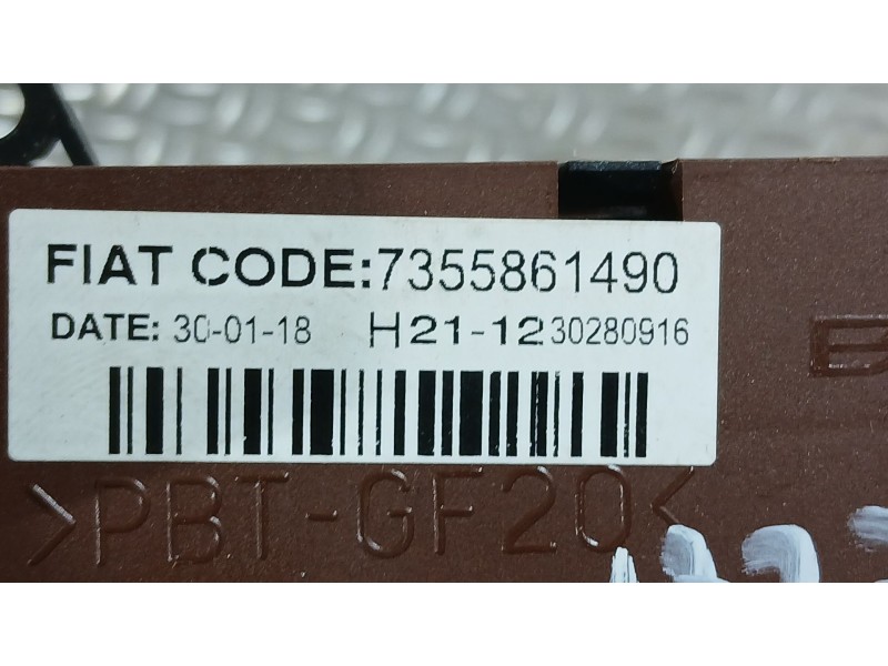 Recambio de mando multifuncion para peugeot boxer autobús 2.0 bluehdi 130 referencia OEM IAM   