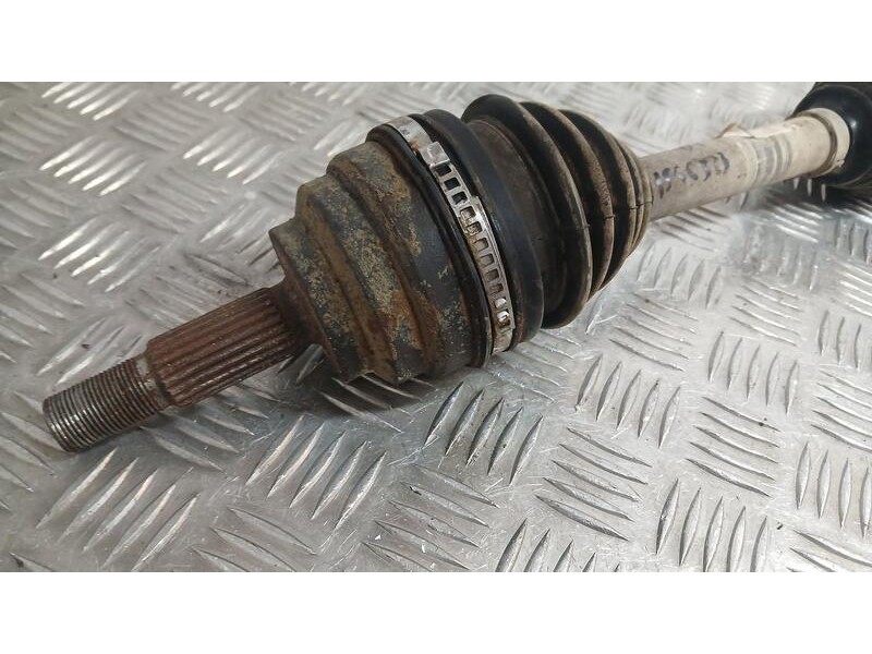 Recambio de transmision delantera izquierda para nissan kubistar (x76) pro (l1) referencia OEM IAM 8200535799  