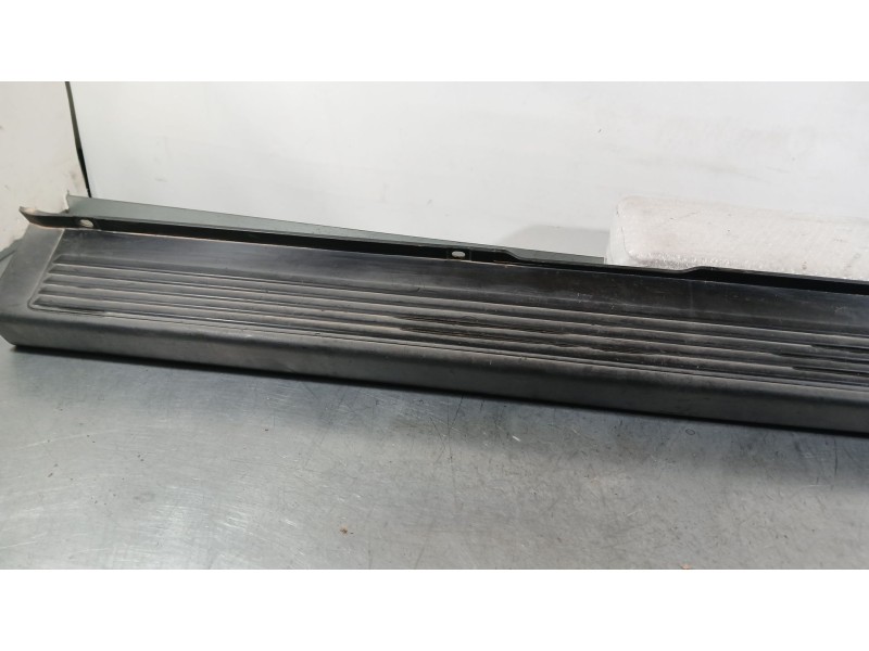 Recambio de paragolpes trasero para peugeot boxer autobús 2.0 bluehdi 130 referencia OEM IAM 1637184780 1637185280 1637185480
