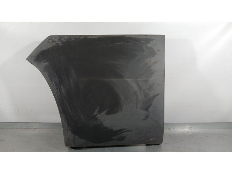 Recambio de molduras traseras para peugeot boxer autobús 2.0 bluehdi 130 referencia OEM IAM   