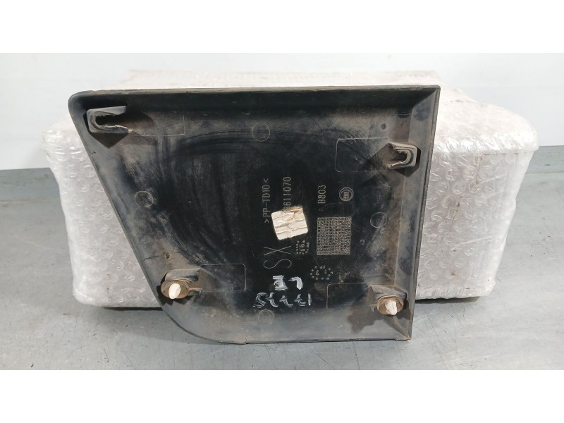 Recambio de moldura para peugeot boxer autobús 2.0 bluehdi 130 referencia OEM IAM   