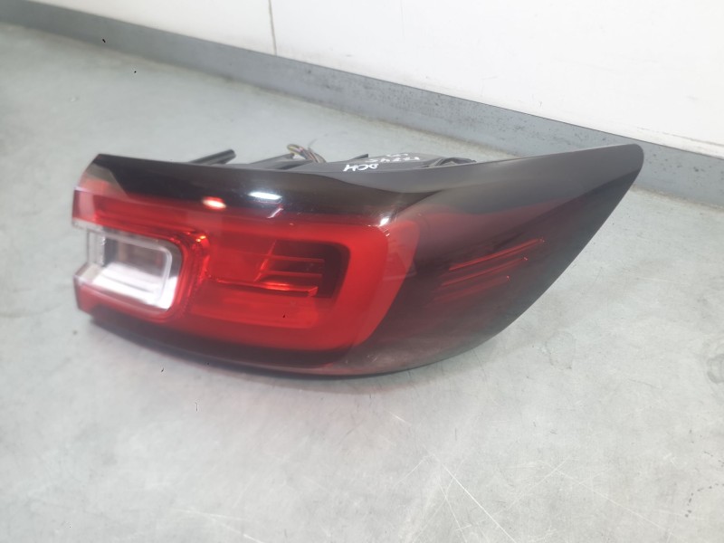 Recambio de piloto trasero derecho exterior para renault clio iv (bh_) 1.5 dci 90 referencia OEM IAM 265502631R  