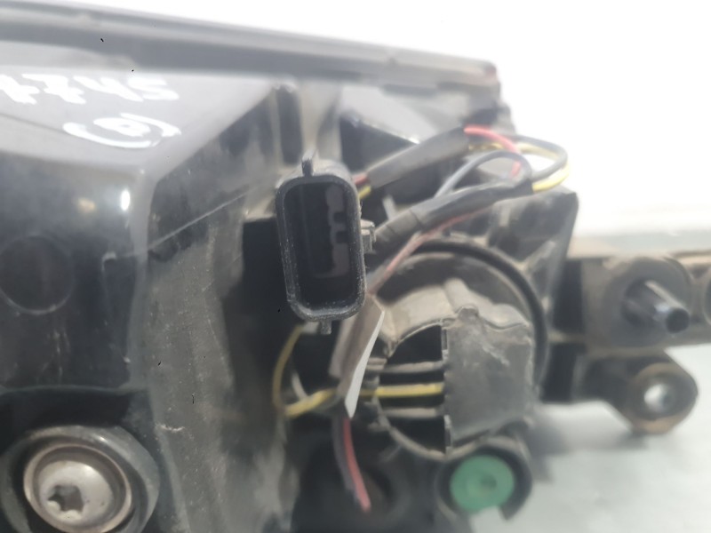 Recambio de piloto trasero derecho exterior para renault clio iv (bh_) 1.5 dci 90 referencia OEM IAM 265502631R  