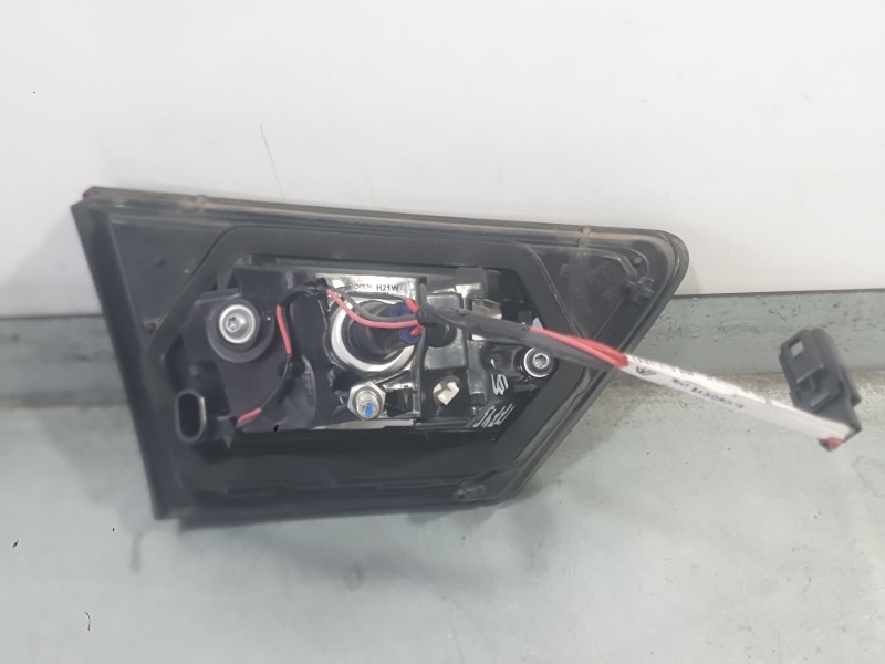 Recambio de piloto trasero derecho interior para renault clio iv (bh_) 1.5 dci 90 referencia OEM IAM 265505796R  