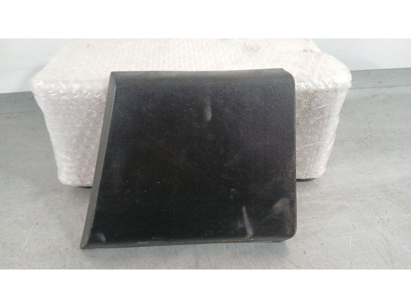 Recambio de moldura para peugeot boxer autobús 2.0 bluehdi 130 referencia OEM IAM   