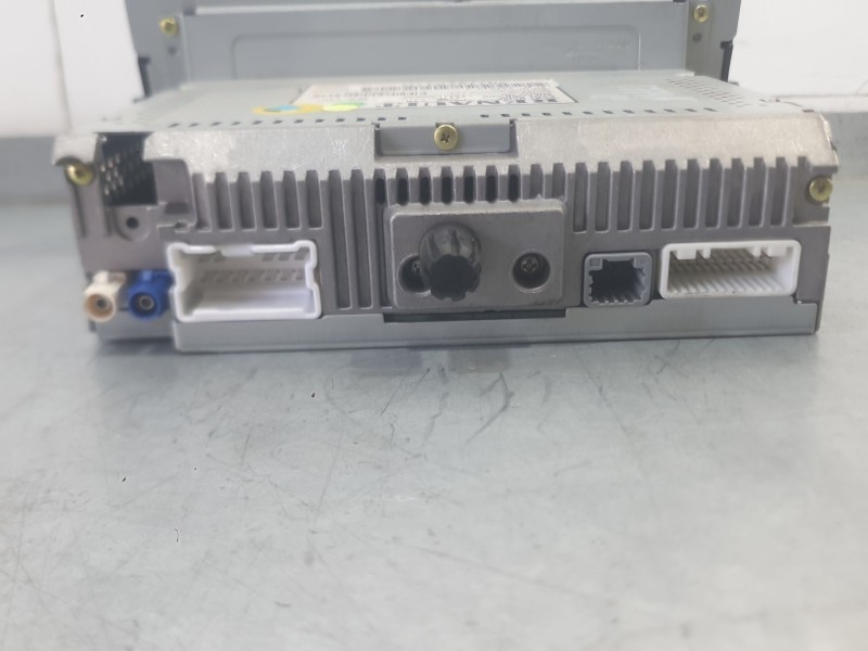 Recambio de sistema navegacion gps para renault clio iv (bh_) 1.5 dci 90 referencia OEM IAM 281151811R  