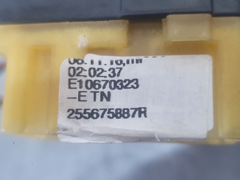 Recambio de mando luces y limpia para renault clio iv (bh_) 1.5 dci 90 referencia OEM IAM 255405718R  8201168016