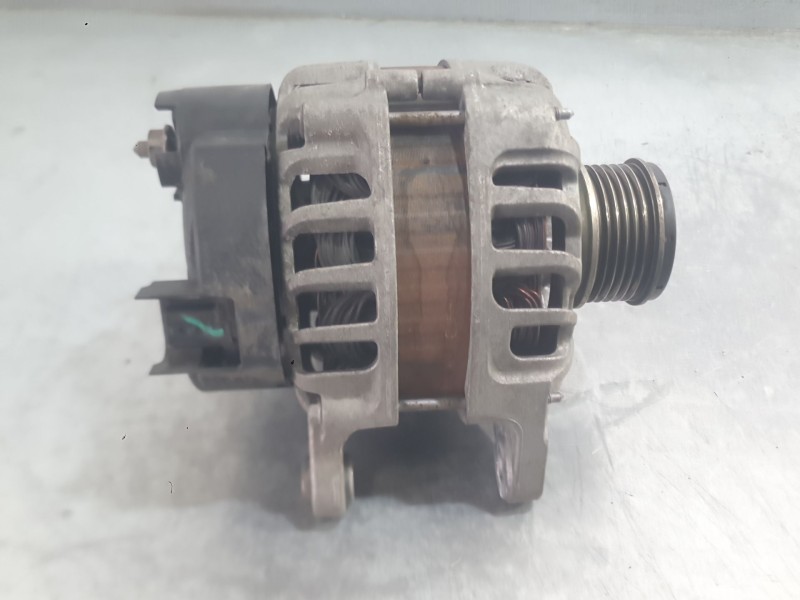 Recambio de alternador para renault clio iv (bh_) 1.5 dci 90 referencia OEM IAM 231002878R 231008918R 