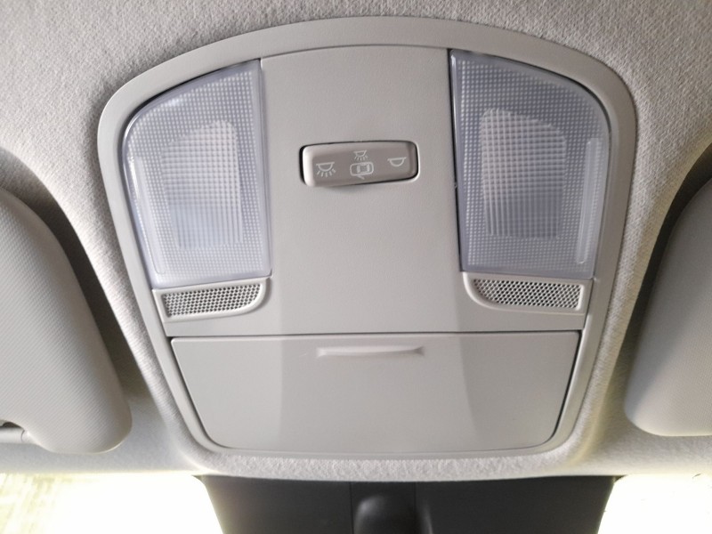 Recambio de luz interior para kia stonic (yb) 1.0 t-gdi eco-dynamics+ referencia OEM IAM 92800F2010BF3  