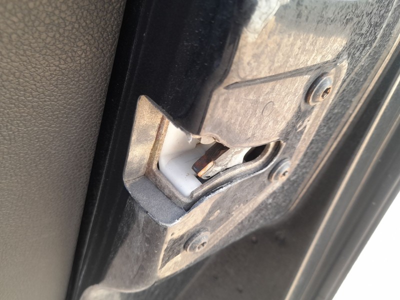 Recambio de cerradura puerta delantera derecha para ford mondeo iii sedán (b4y) 2.0 16v tddi / tdci referencia OEM IAM 4109785  