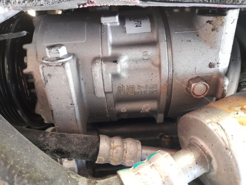 Recambio de compresor aire acondicionado para kia stonic (yb) 1.0 t-gdi eco-dynamics+ referencia OEM IAM 97701H8400  