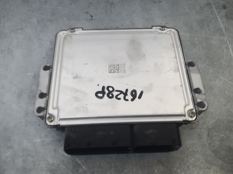 Recambio de centralita motor uce para mg mg 3 (5lfp) mg3 1.5 referencia OEM IAM   
