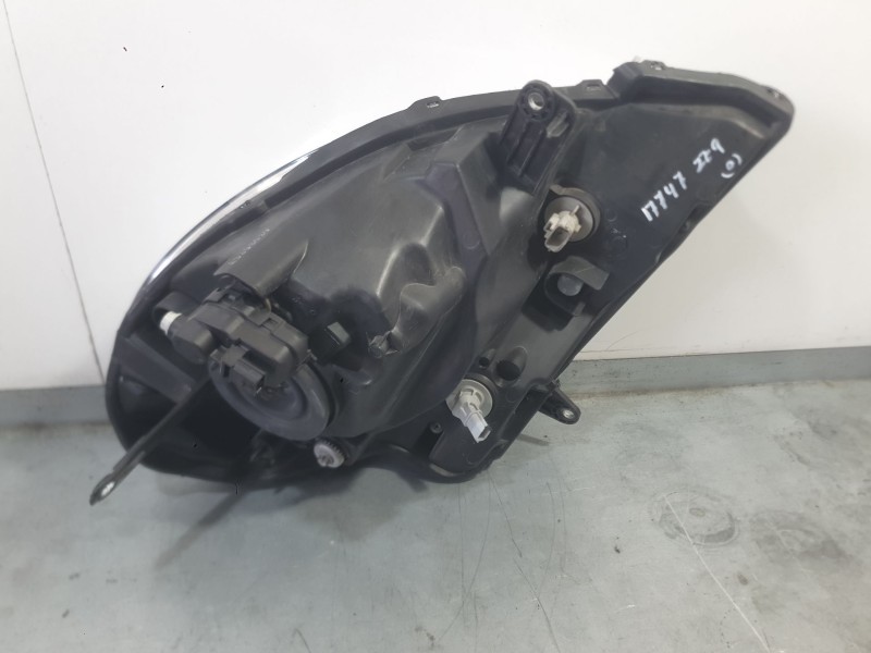 Recambio de faro izquierdo para renault kangoo / grand kangoo ii (kw0/1_) 1.5 dci 70 (kw0v, kw0a) referencia OEM IAM 7701068181 