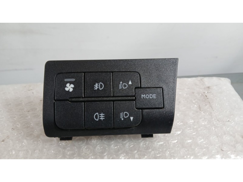 Recambio de mando multifuncion para peugeot boxer autobús 2.0 bluehdi 130 referencia OEM IAM 7355860890 BITRON 30280898