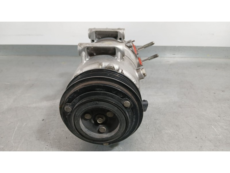 Recambio de compresor aire acondicionado para ssangyong korando (c300) 1.5 referencia OEM IAM 1731303211  