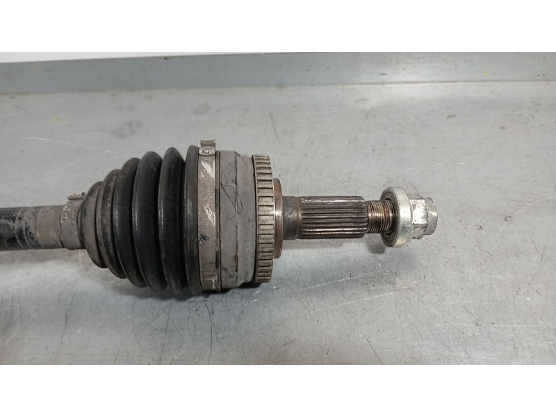 Recambio de transmision delantera derecha para ssangyong korando (c300) 1.5 referencia OEM IAM 4132037100  