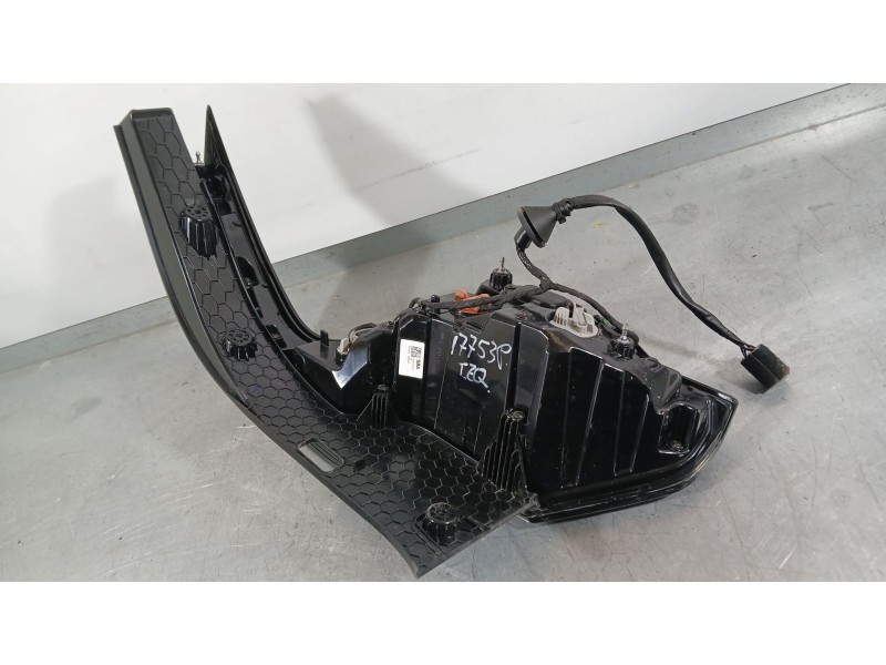 Recambio de piloto trasero izquierdo para kia ev3 referencia OEM IAM 92401EV000  