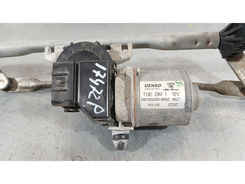 Recambio de motor limpia delantero para fiat 500 c (312_) 1.2 (312cxa1a, 312axa1a) referencia OEM IAM 77364424  