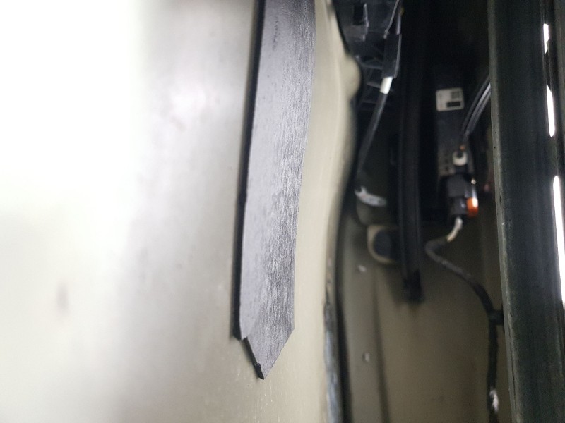Recambio de cerradura puerta trasera derecha para peugeot 308 ii (lb_, lp_, lw_, lh_, l3_) 1.2 thp 110 referencia OEM IAM 982611