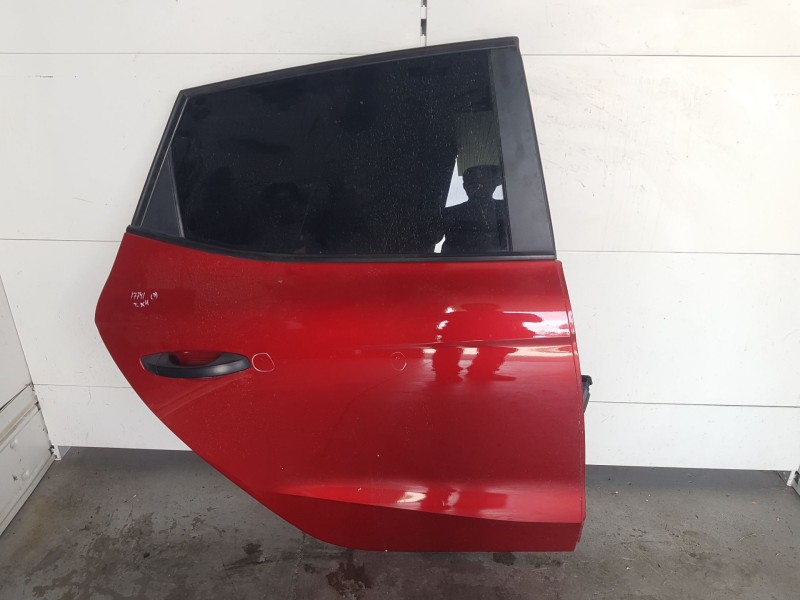 Recambio de puerta trasera derecha para seat ibiza v (kj1, kjg) 1.0 tsi referencia OEM IAM 6F0833052E  TOCADA