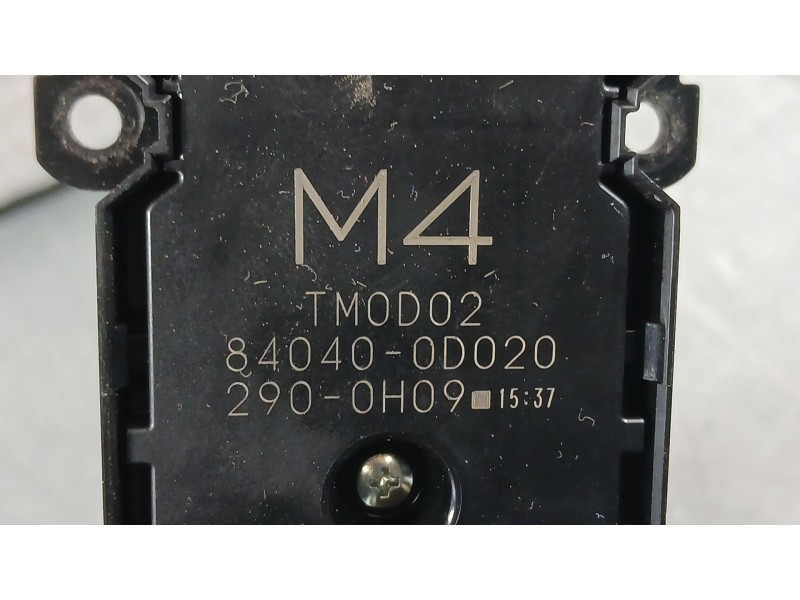 Recambio de mando elevalunas delantero izquierdo para toyota yaris (_p21_, _pa1_, _ph1_) 1.5 hybrid (mxph11) referencia OEM IAM 