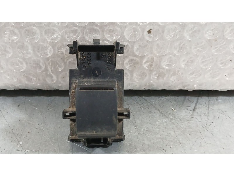 Recambio de mando elevalunas trasero derecho para toyota yaris (_p21_, _pa1_, _ph1_) 1.5 hybrid (mxph11) referencia OEM IAM 8481