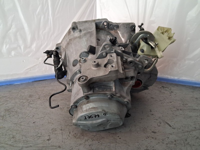 Recambio de caja cambios para citroën c-elysee (dd_) 1.6 bluehdi 100 referencia OEM IAM 20ET30  9582737B