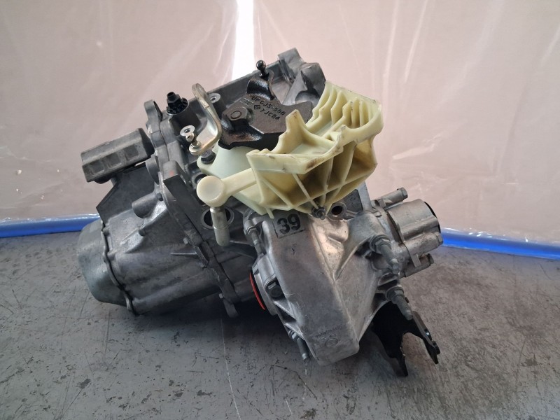 Recambio de caja cambios para citroën c-elysee (dd_) 1.6 bluehdi 100 referencia OEM IAM 20ET30  9582737B
